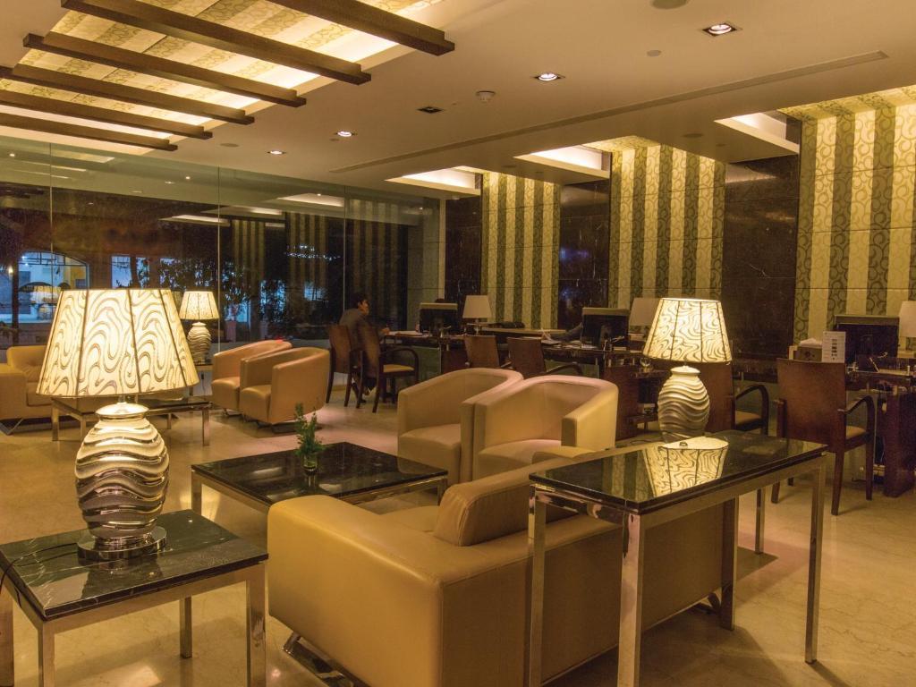 Ramee Grand Hotel And Spa, Pune Exterior photo