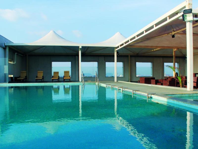 Ramee Grand Hotel And Spa, Pune Exterior photo