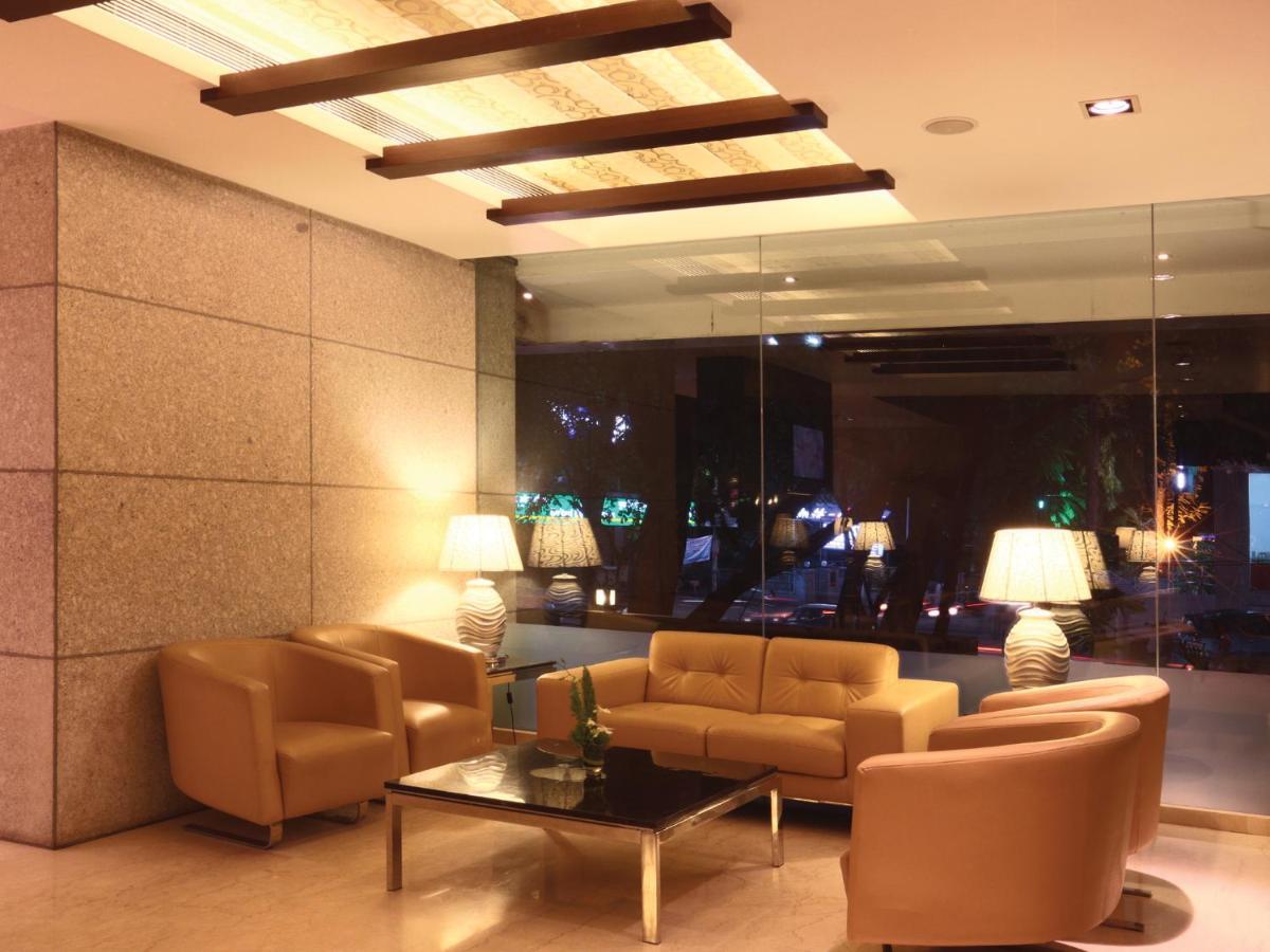 Ramee Grand Hotel And Spa, Pune Exterior photo
